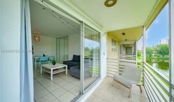 2880 NE 203rd St 34B, Aventura, FL 33180