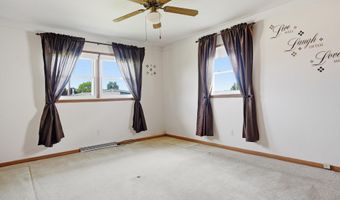 7589 Colony Dr, Algonac, MI 48001