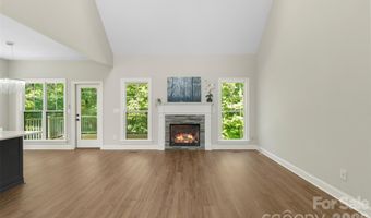 1607 Freemont Dr, Alexis, NC 28006
