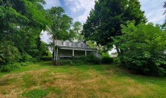 92 Compton St, Belford, NJ 07718