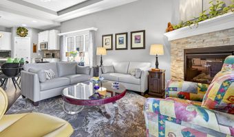1608 STANTON Cir, Appleton, WI 54915