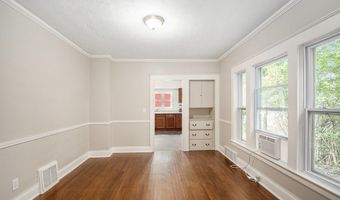 208 E Oak St, Albion, MI 49224