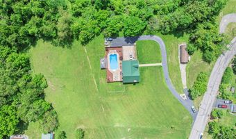 303 Sharon Grange Rd, Aliquippa, PA 15001