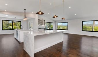 1080 Landavo Rancho Rd, Escondido, CA 92027