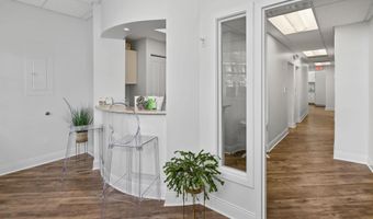 10 S MAIN, Allentown, NJ 08501