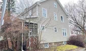 2016 13th St SW, Akron, OH 44314