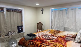 906 N Jackson St, Altus, OK 73521