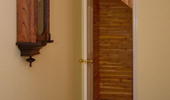 15 Ash Hill Ct, Batesville, IN 47006
