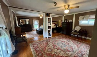 166 Manny Corners Rd, Amsterdam, NY 12010