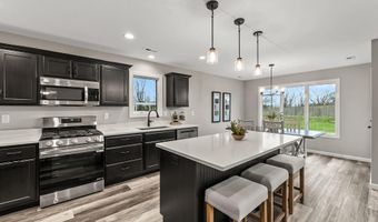 122 Sunset Dr, Avilla, IN 46710