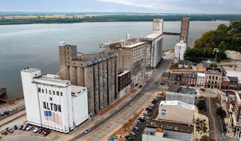 200 State St, Alton, IL 62002