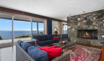 4 Mulberry Rd, Bristol, RI 02809