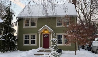 2215 Storm St, Ames, IA 50014