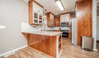 1311 Meadow Ln, Abilene, KS 67410