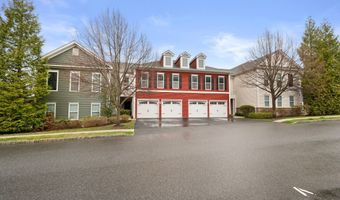 19 Mill Rd 19, Danbury, CT 06810