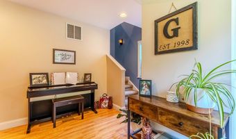 176 Ellen Ave, Beaver, WV 25813