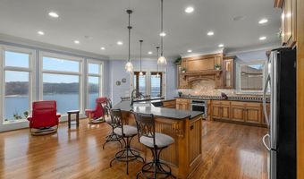 99 BLUFF POINTE Dr, Arley, AL 35541