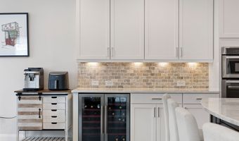 220 Briar Holw, Woodstock, GA 30188