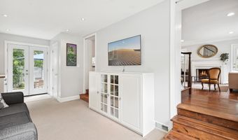5209 NAHANT St, Bethesda, MD 20816