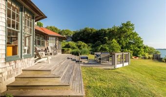 6 June Way, Little Compton, RI 02837