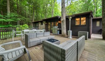 58 W Redding Rd, Danbury, CT 06810