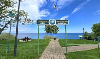 1857 Walnut Dr, Ashtabula, OH 44004