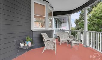 309 E Duffy St, Savannah, GA 31401