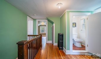 76 Starnes Cove Rd, Asheville, NC 28806