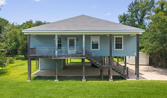 1331 Dunbar Ave, Bay St. Louis, MS 39520