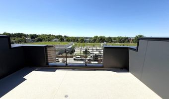 33 LOWER SERVICE Ct NW, Washington, DC 20001