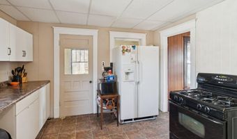 806 N Eaton St, Albion, MI 49224