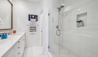 2110 Clement Ave, Alameda, CA 94501