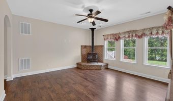 1558 RIDGEWAY Dr, Barboursville, VA 22923