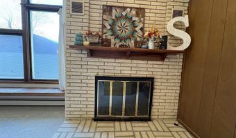 205 Washington Ave W, Albia, IA 52531