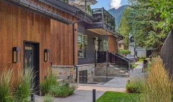 500 W Smuggler St, Aspen, CO 81611