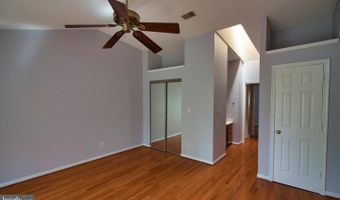5901 SAINT GILES Way, Alexandria, VA 22315