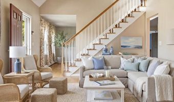 316 Waseca Ave, Barrington, RI 02806