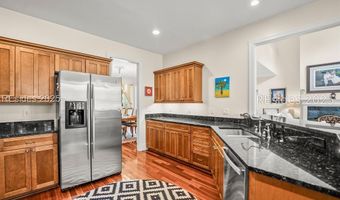 30 Dolphin Point Dr, Beaufort, SC 29907
