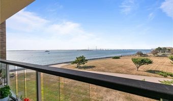 1204 Capella S St, Newport, RI 02840