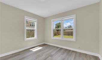 813 NW A St, Bentonville, AR 72712