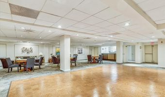 7420 WESTLAKE Ter 304, Bethesda, MD 20817