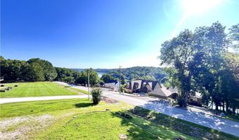 40 Portsmouth Dr, Bella Vista, AR 72714