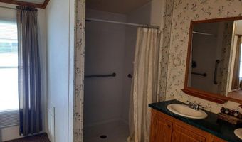 32 Terrace Dr, Ashland, OH 44805