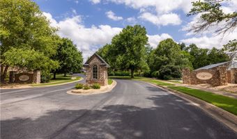 3901 NW Creekstone Blvd, Bentonville, AR 72712
