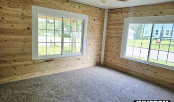 1835 Cherokee Ave, Baxter Springs, KS 66713