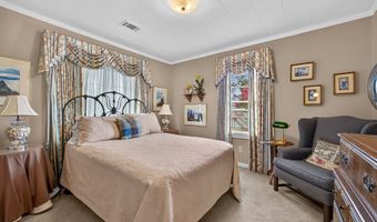 12 Dyal St, Baxley, GA 31513