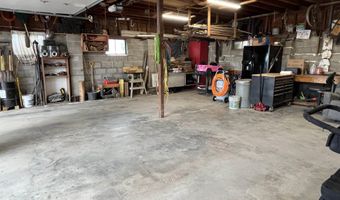 521 S 2nd St, Albia, IA 52531
