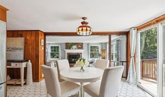 3 Indigo Rd, Barrington, RI 02806