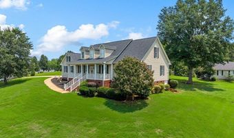 404 Shallowford Dr, Boiling Springs, SC 29316