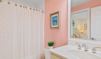 40154 SALT MEADOW Dr, Fenwick Island, DE 19944